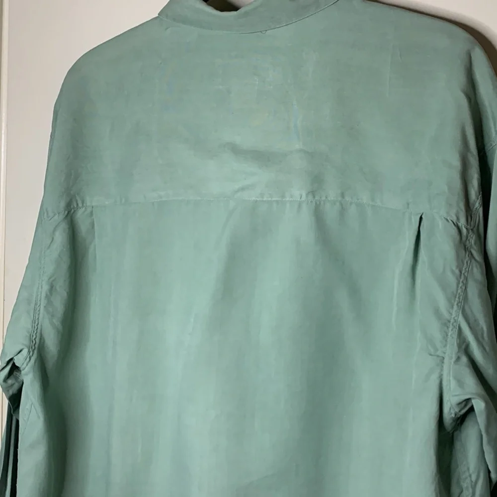 Vintage Men's Mint Green Button-Up Silk Shirt (S) - Picture 8 of 8